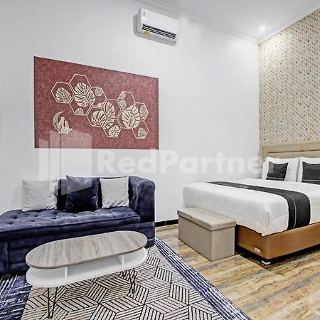 House N Coffee 55 Temanggung Redpartner Hotel Ngoại thất bức ảnh