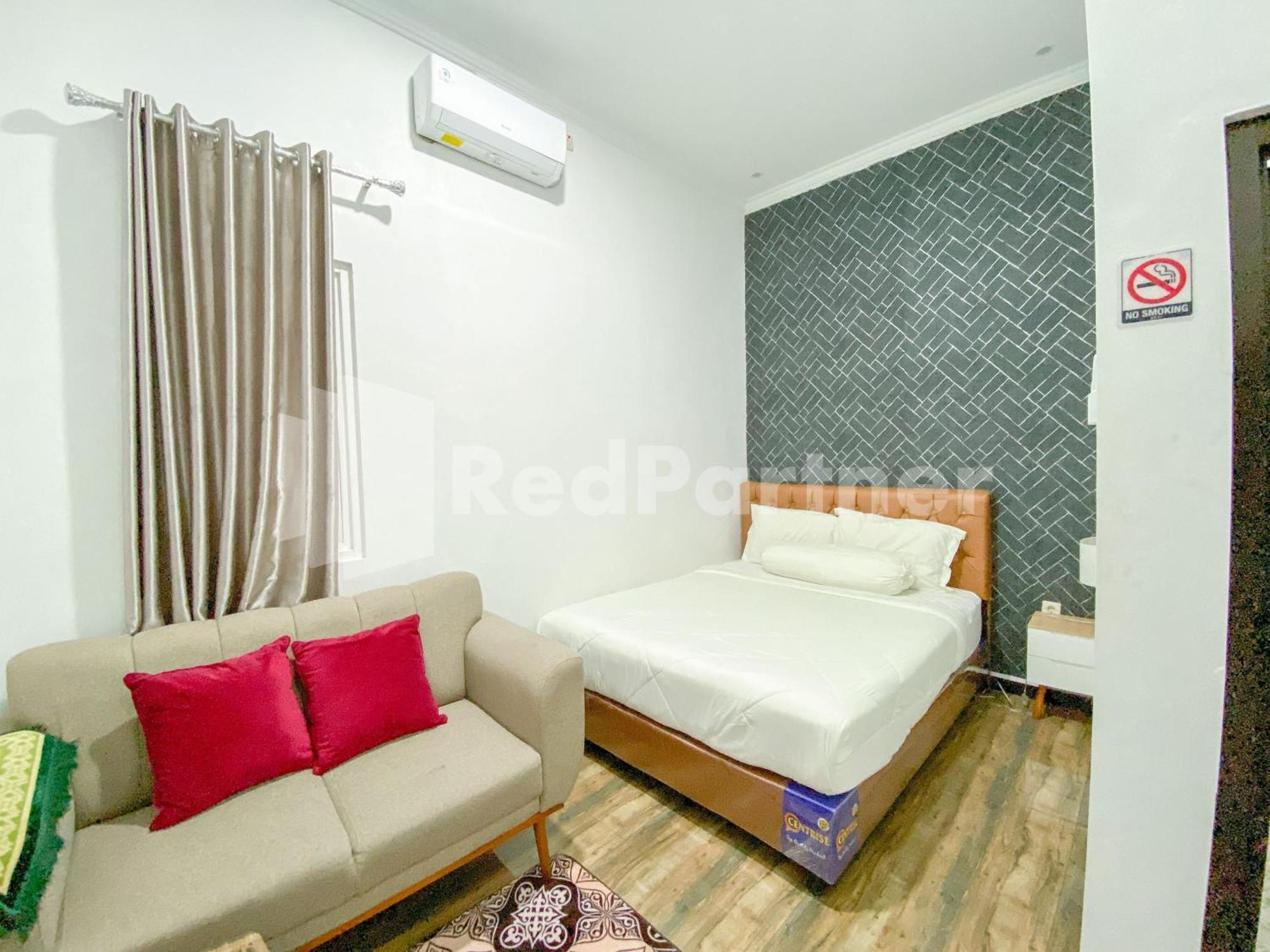 House N Coffee 55 Temanggung Redpartner Hotel Ngoại thất bức ảnh