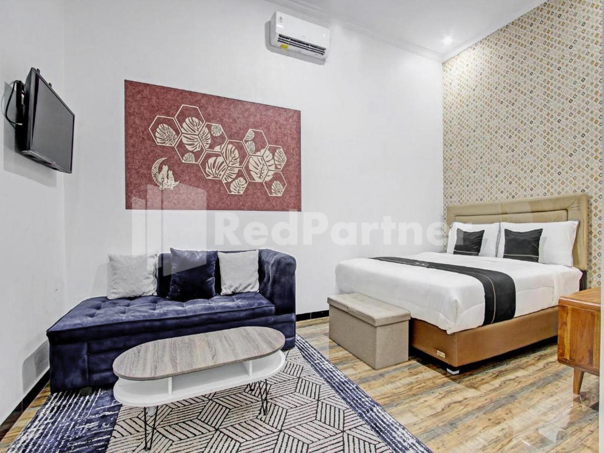 House N Coffee 55 Temanggung Redpartner Hotel Ngoại thất bức ảnh