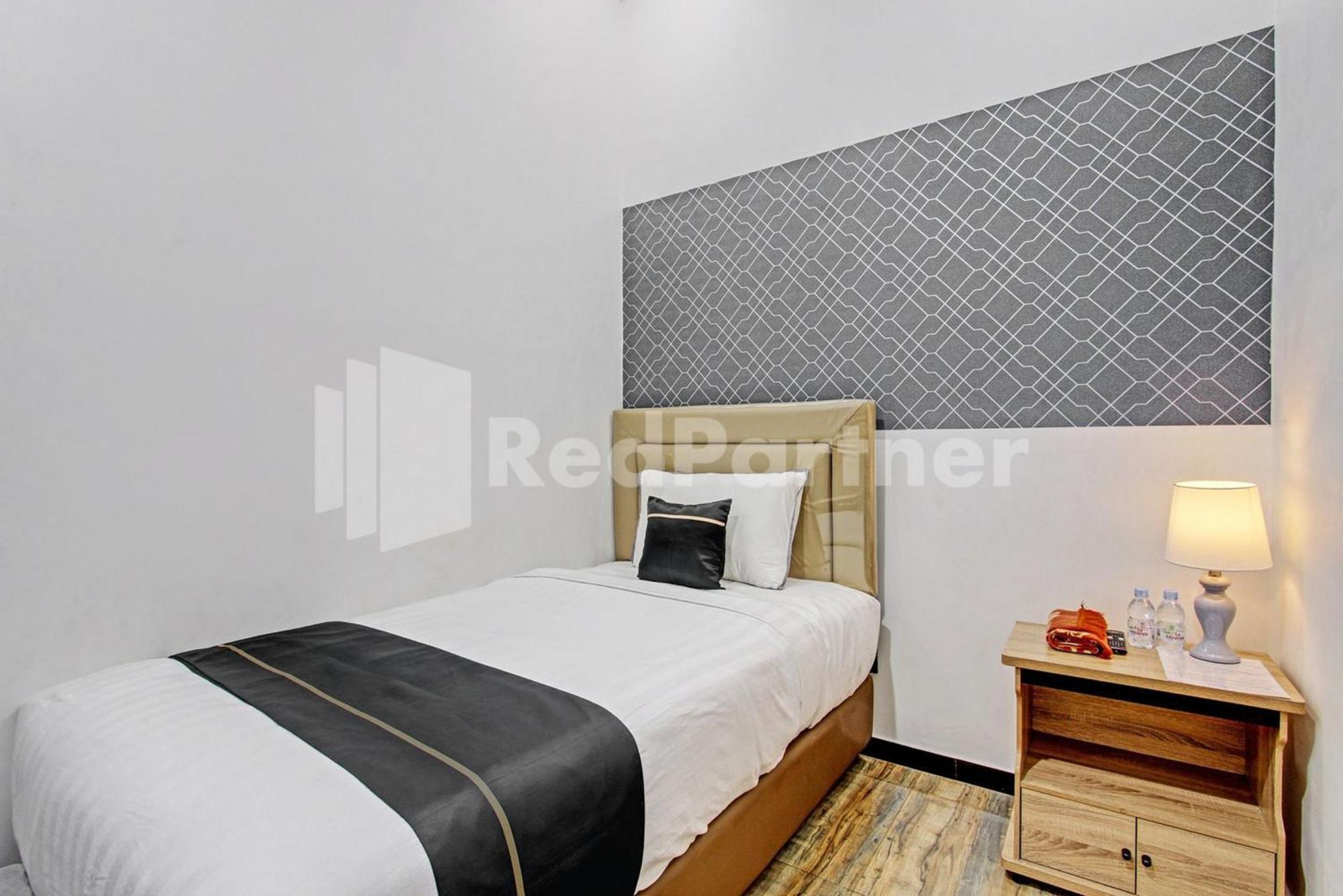 House N Coffee 55 Temanggung Redpartner Hotel Ngoại thất bức ảnh