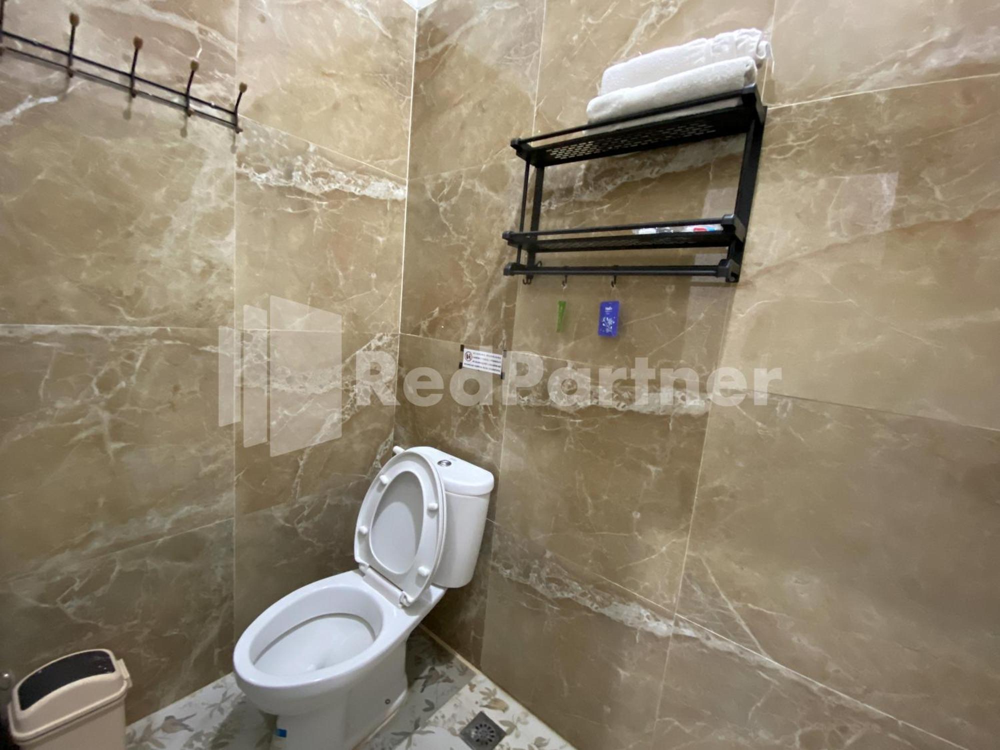House N Coffee 55 Temanggung Redpartner Hotel Ngoại thất bức ảnh